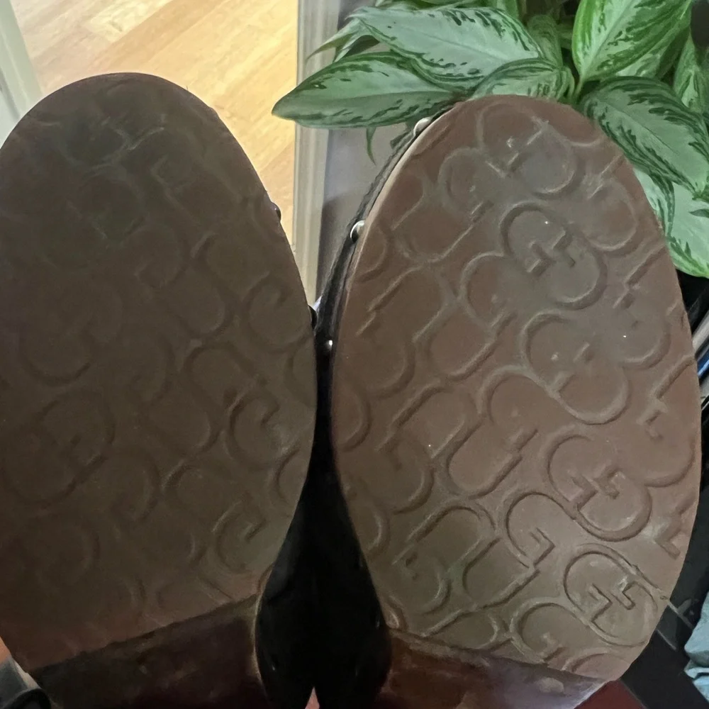 Ugg Womens Clogs - Size 10 - Warm! ❄️ - Picture 2 of 7